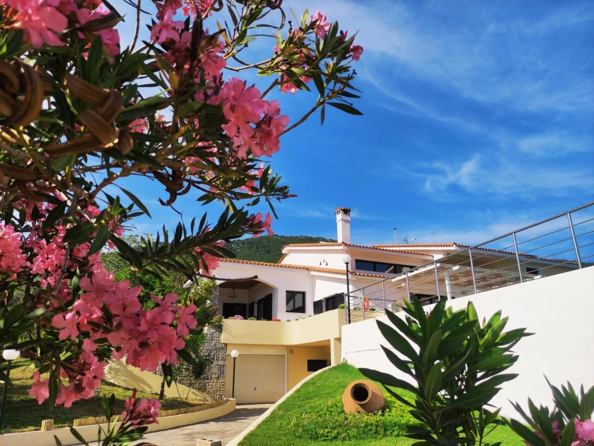 Kouvelia Country Home Luxury Villa Rental Nerotrivia Exterior photo